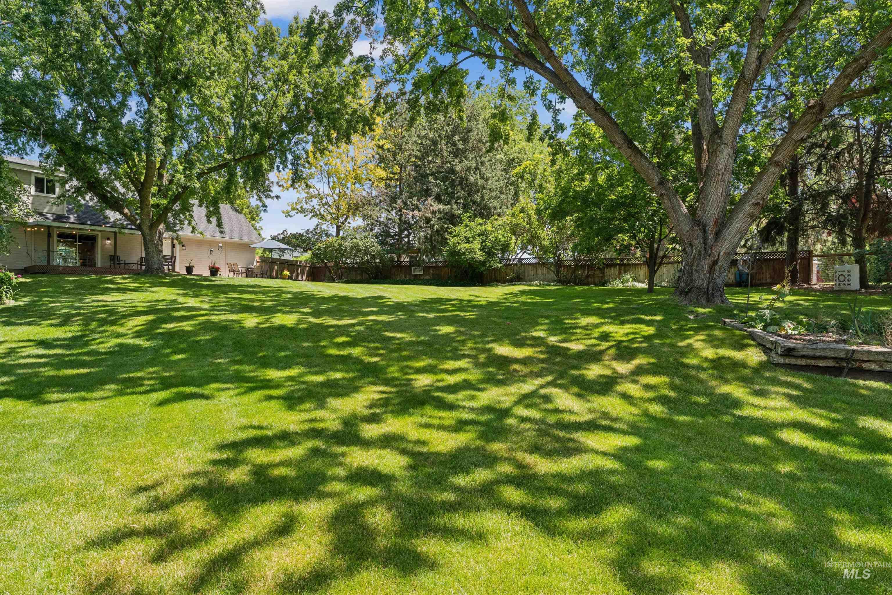 359 N Rene Place Property Photo 43