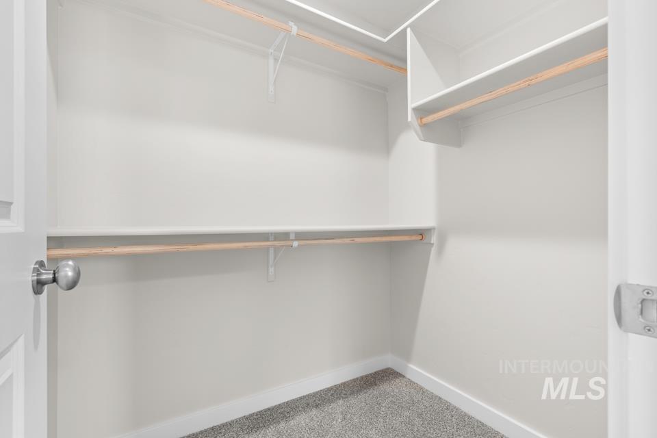 1370 Dawn St Property Photo 26