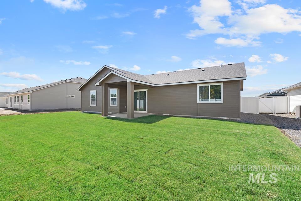 1370 Dawn St Property Photo 41