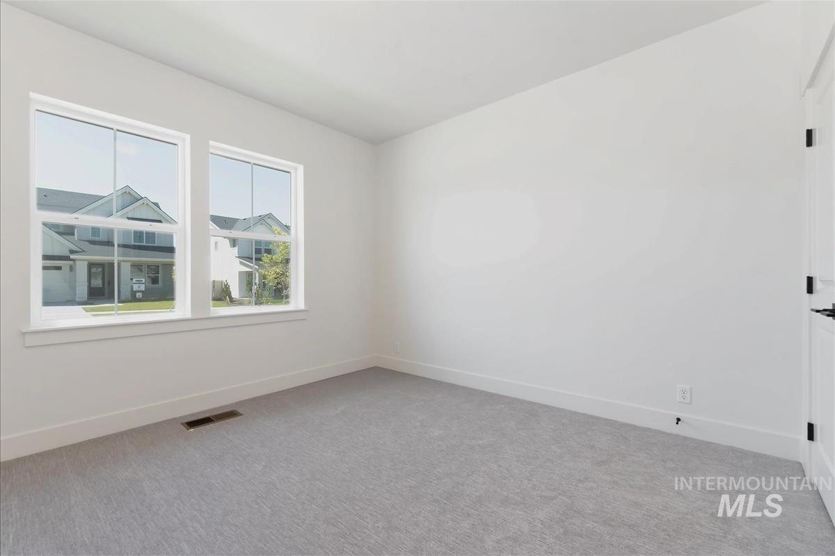 2118 E Rodeo Street Property Photo 25