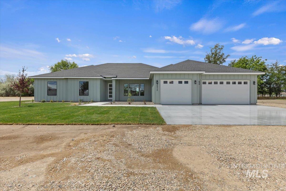 26215 Reed Lane Property Photo 1