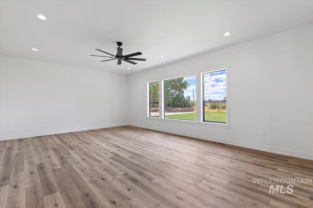 26215 Reed Lane Property Photo 4