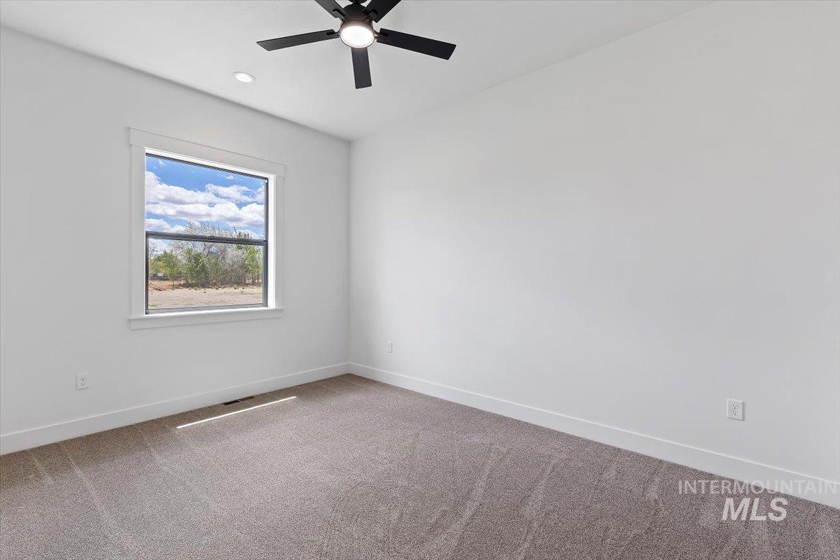 26215 Reed Lane Property Photo 14