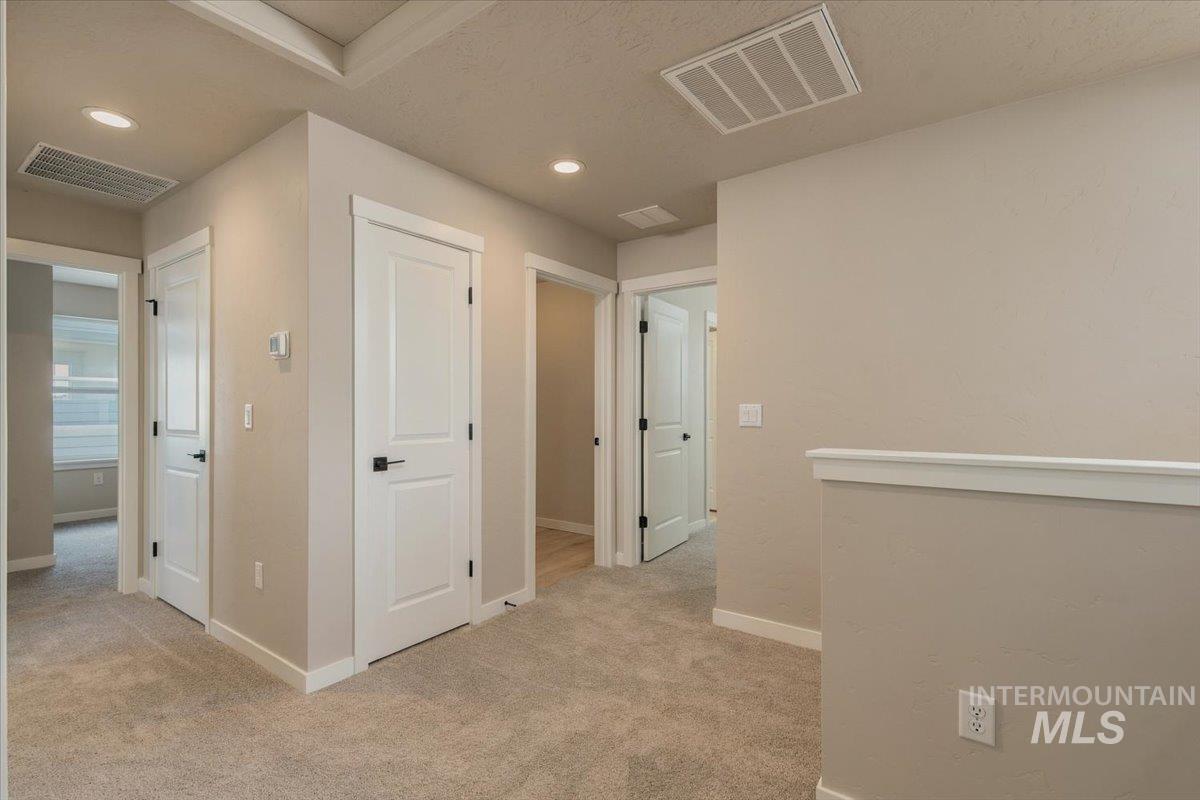 9524 S Stonefly Ave. Property Photo 17