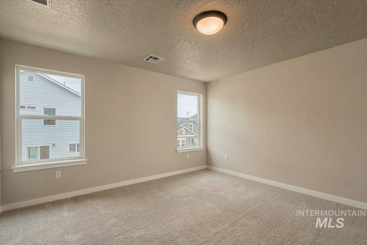 9524 S Stonefly Ave. Property Photo 19