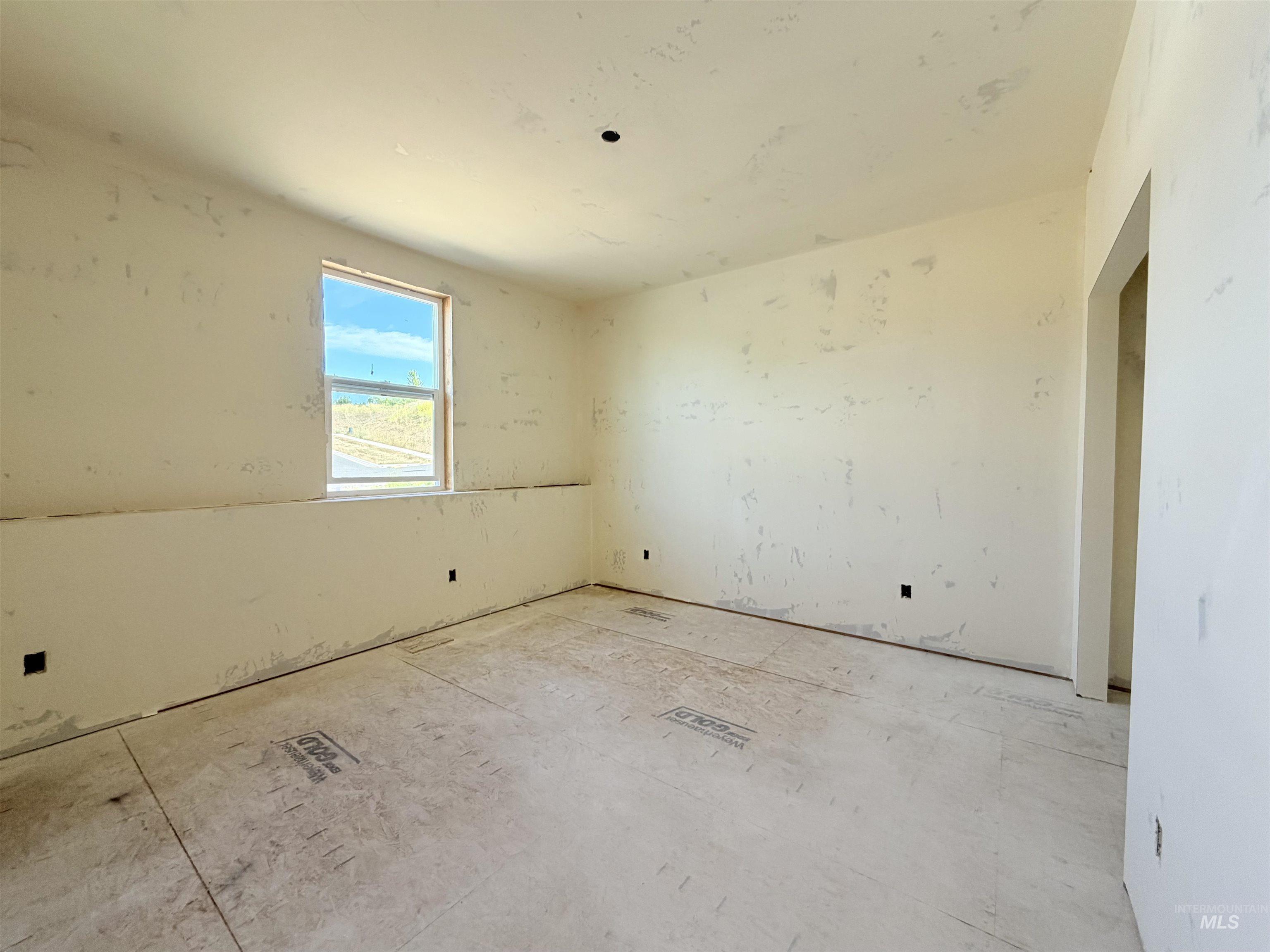 2001 Sunnyside Avenue Property Photo 6