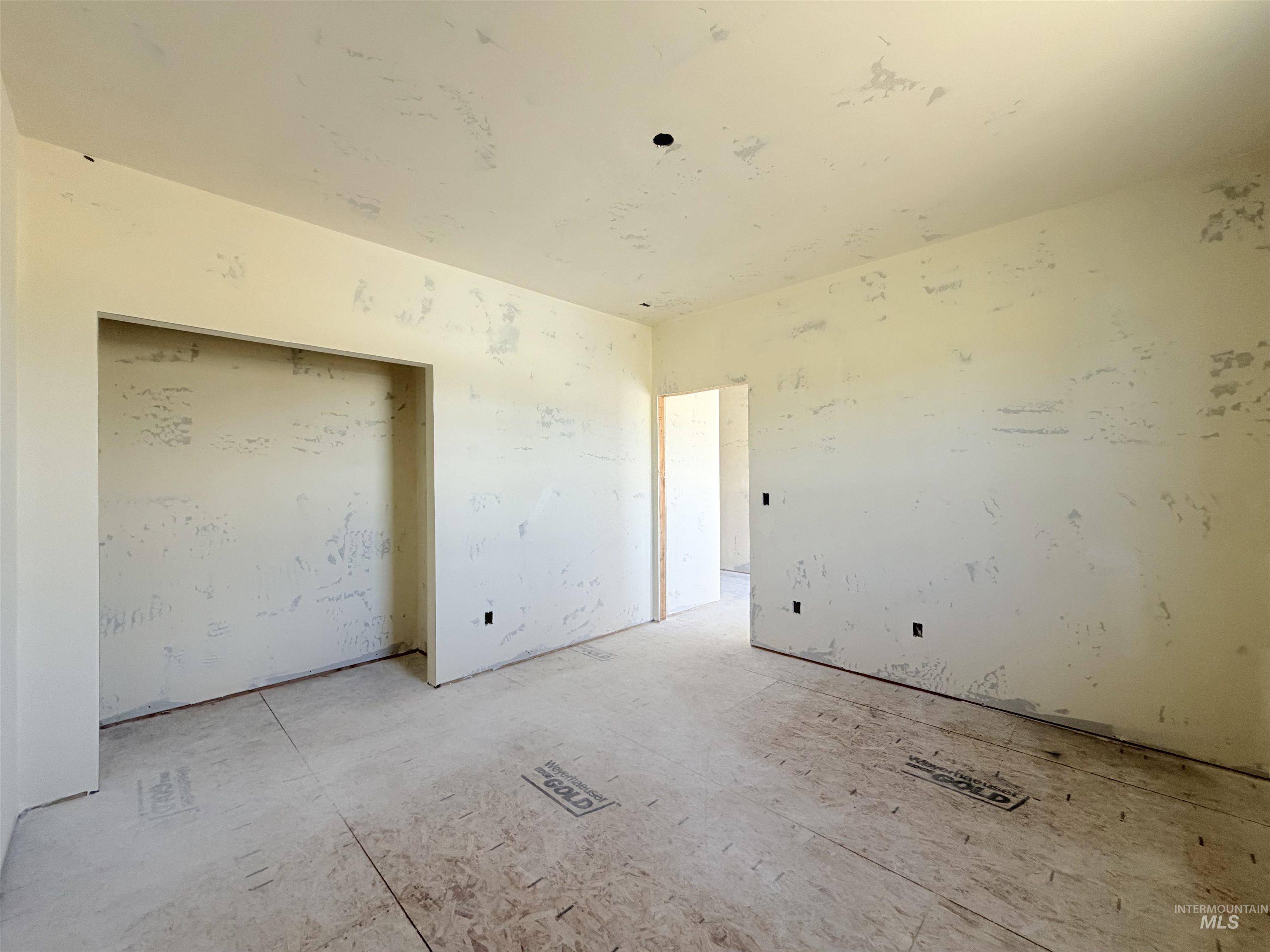 2001 Sunnyside Avenue Property Photo 7