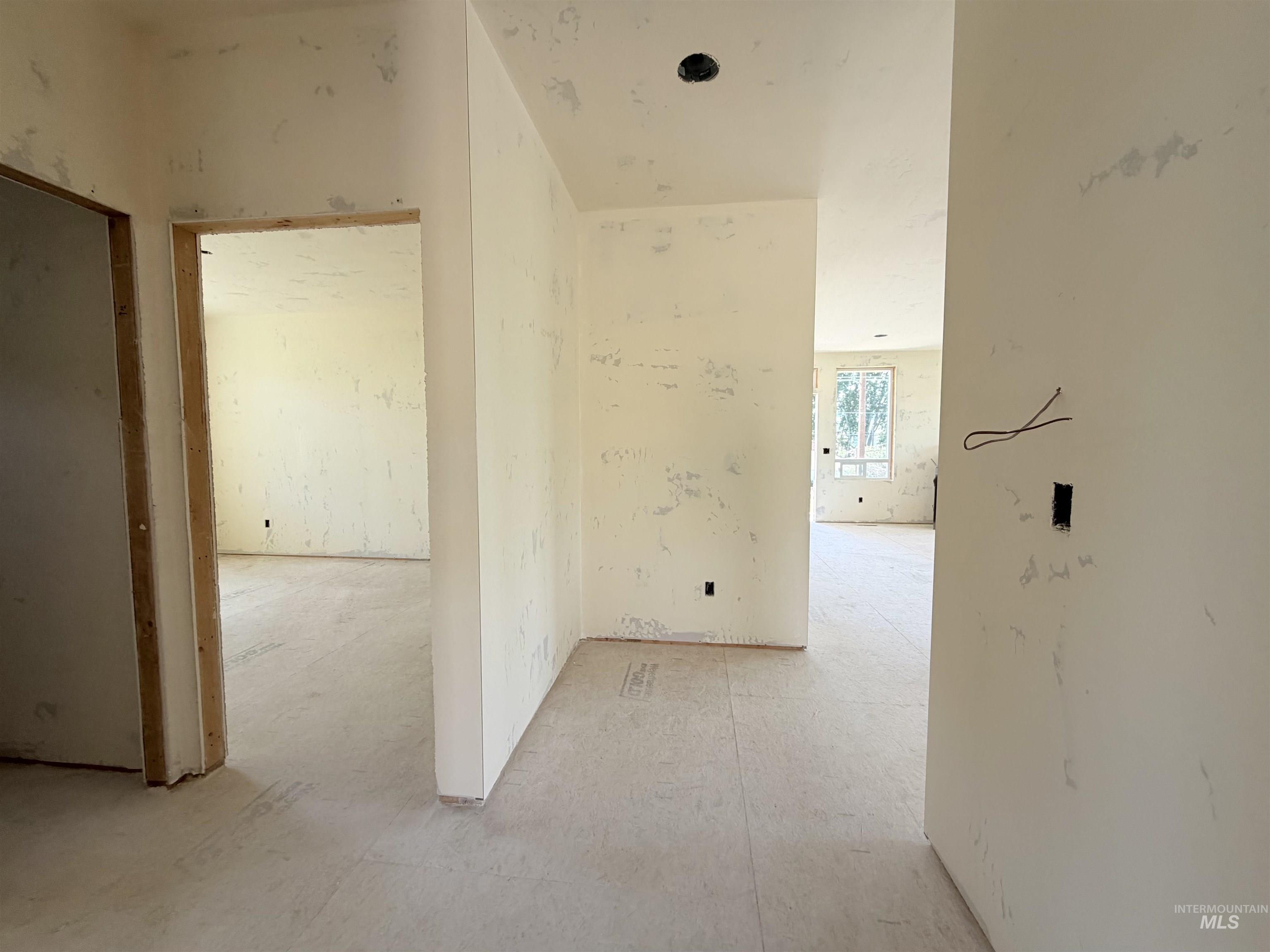 2001 Sunnyside Avenue Property Photo 9