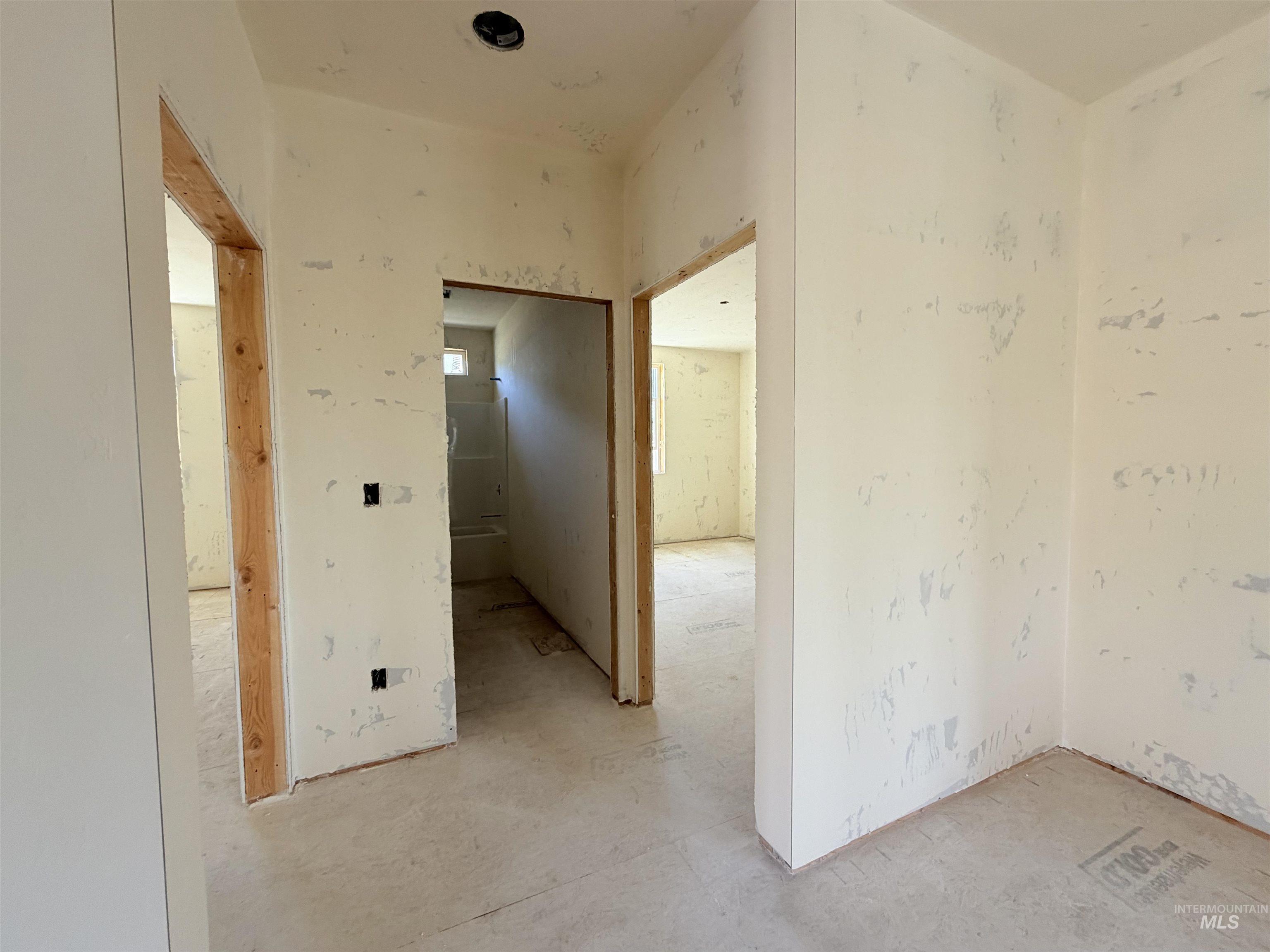 2001 Sunnyside Avenue Property Photo 10