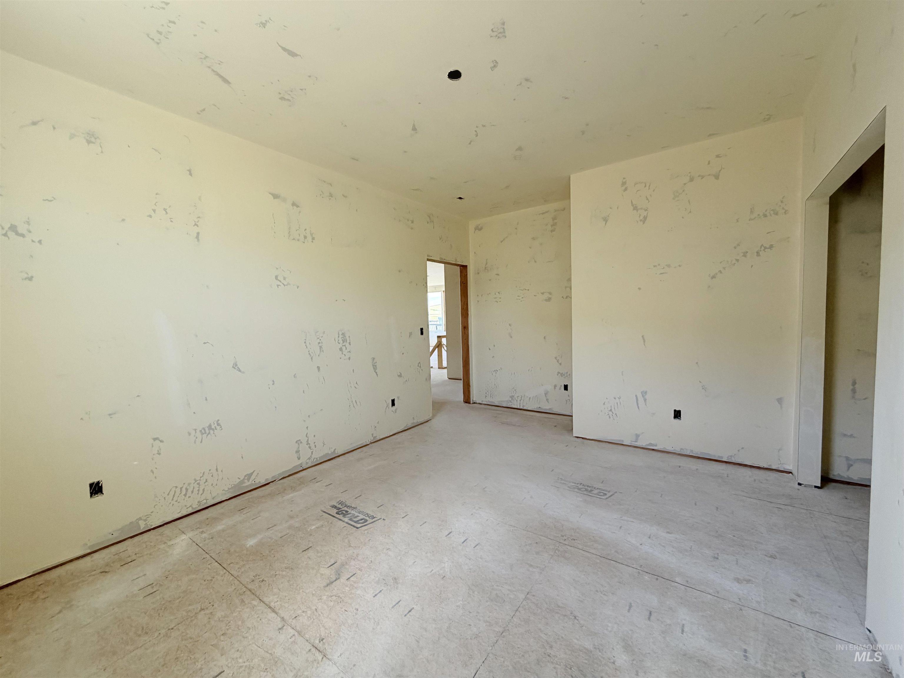 2001 Sunnyside Avenue Property Photo 12