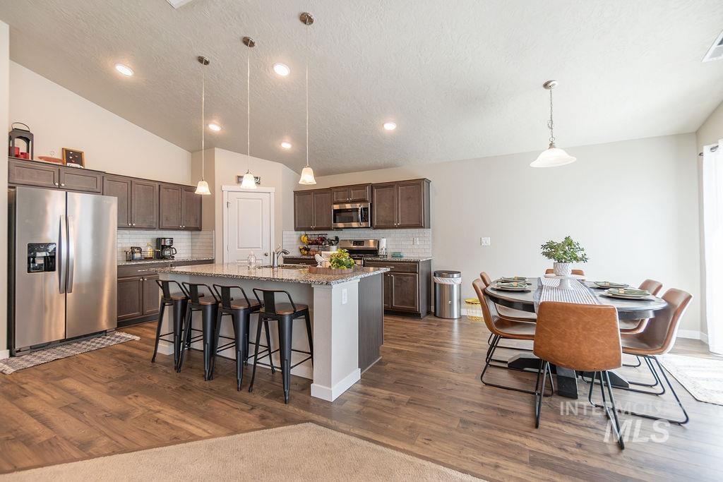 7547 E Savanna River St Property Photo 11