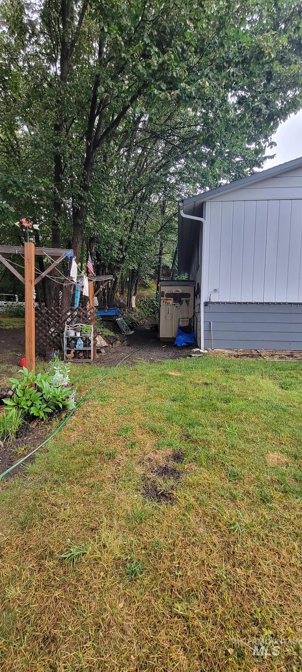 818 Baker Rd Property Photo 10