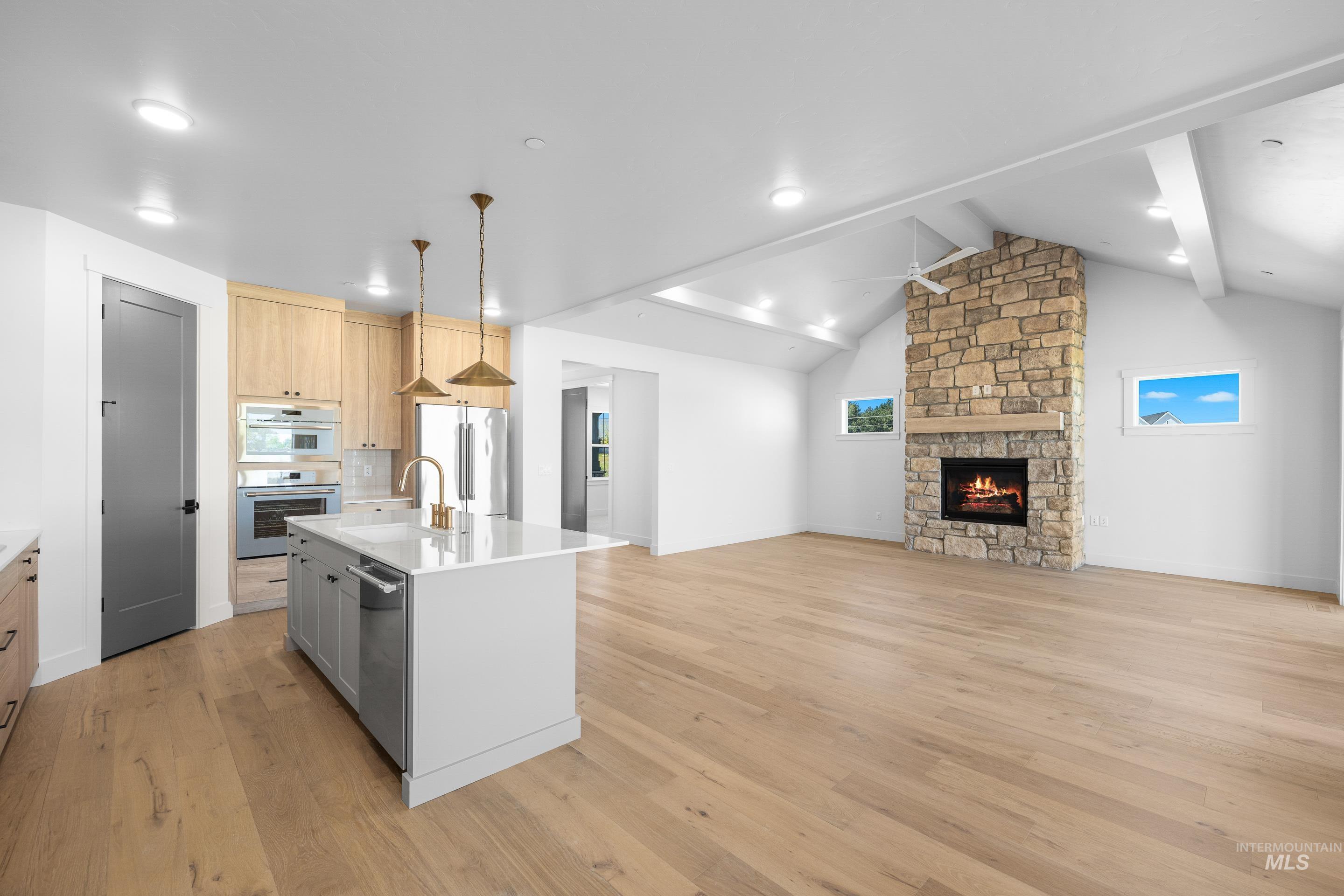 15300 Rhodes Ct Property Photo 18