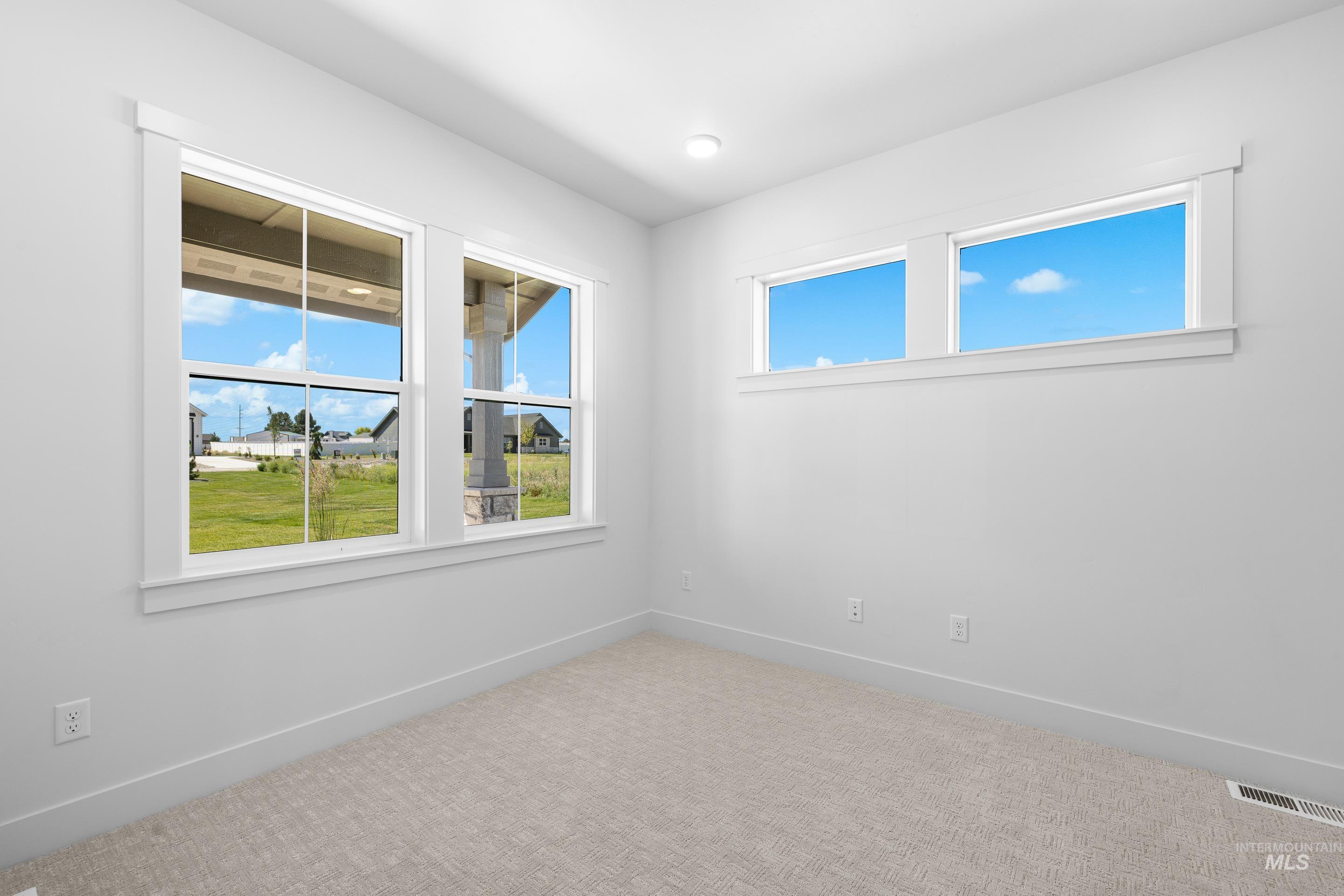 15300 Rhodes Ct Property Photo 37