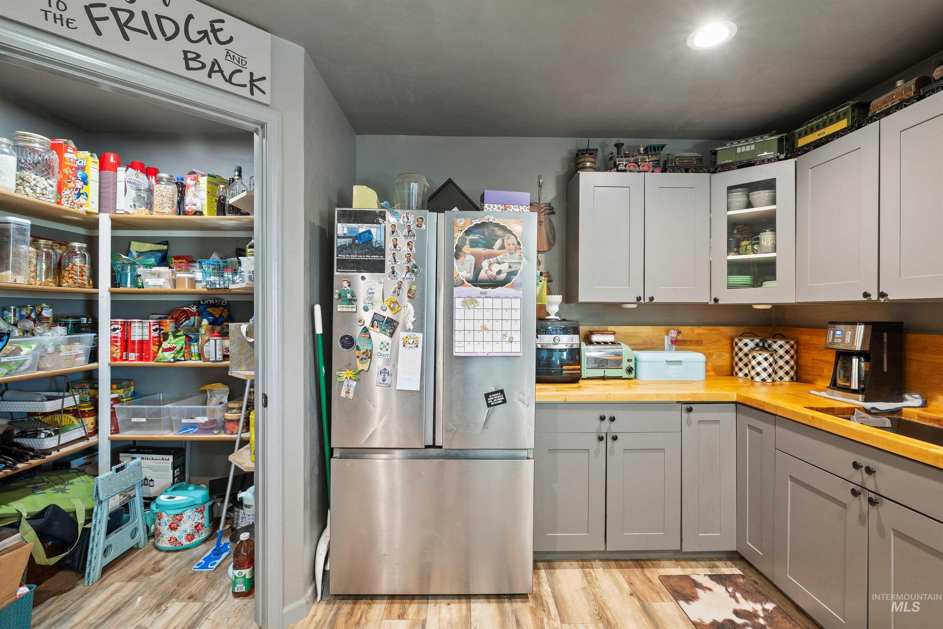 1250 E 963 N Property Photo 7