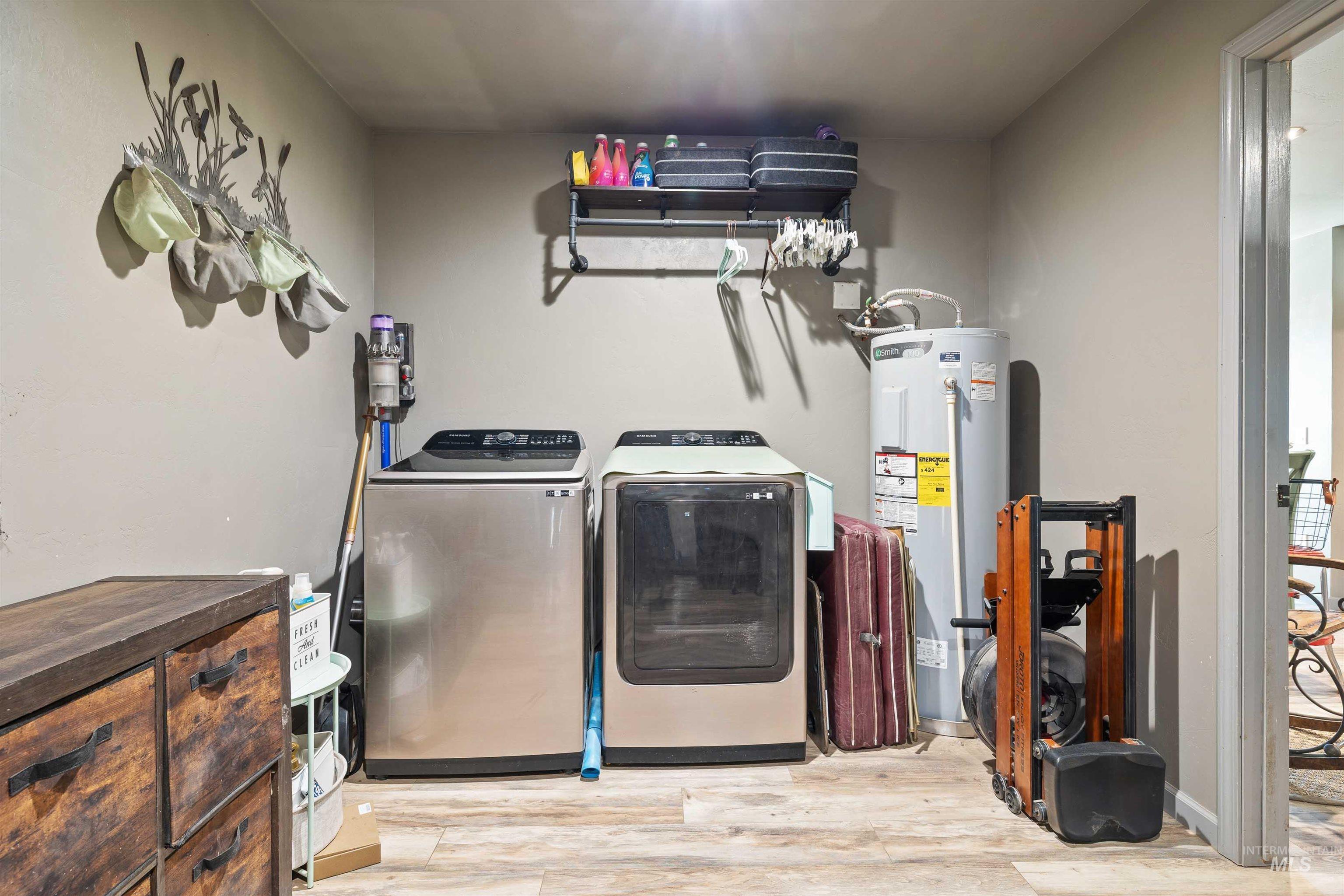 1250 E 963 N Property Photo 14