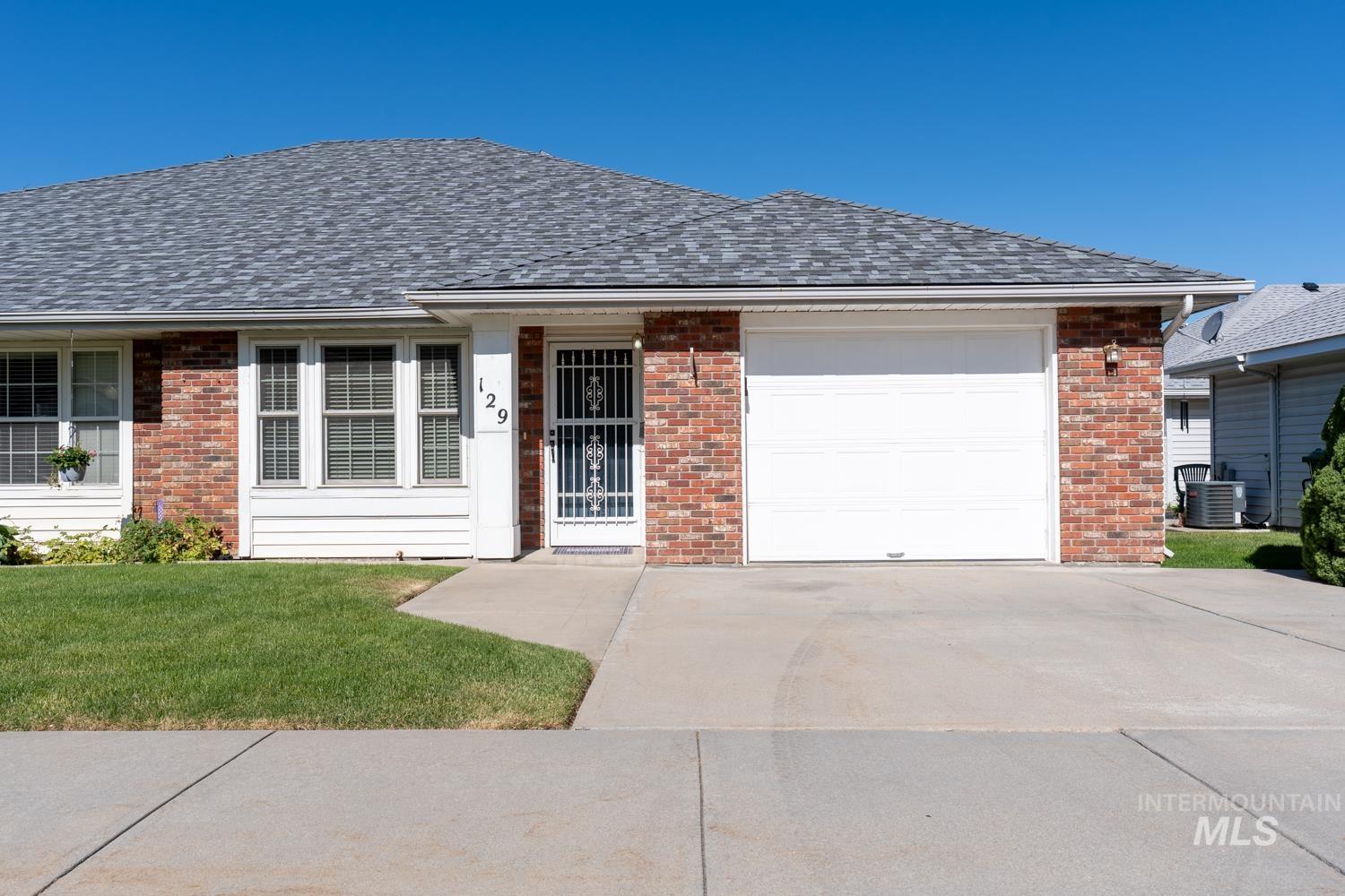 129 Country Lane Loop Property Photo 1