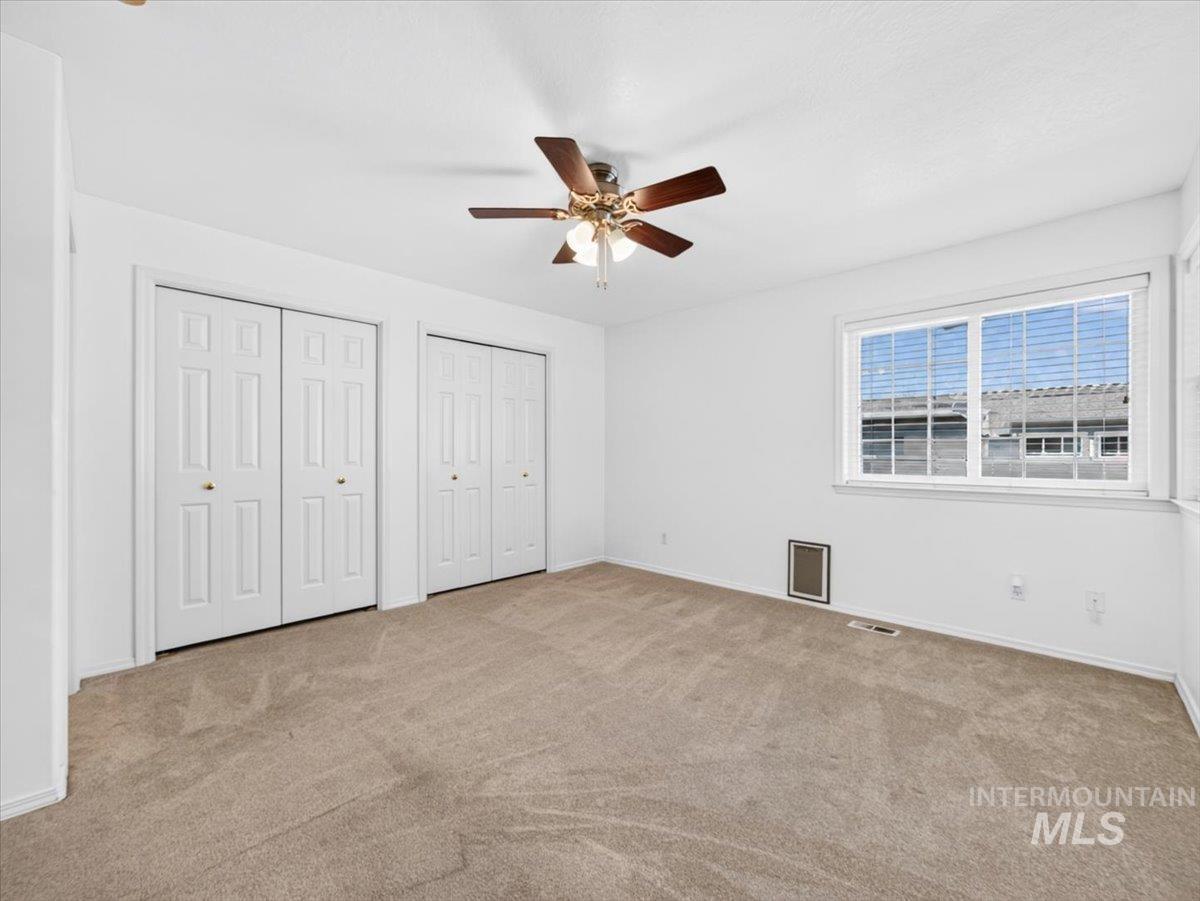 129 Country Lane Loop Property Photo 14