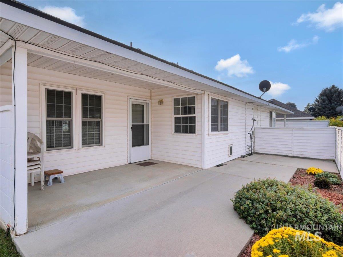 129 Country Lane Loop Property Photo 20