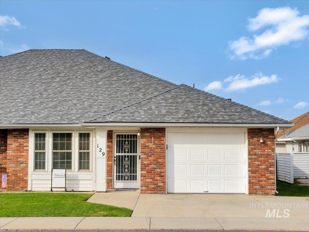 129 Country Lane Loop Property Photo 23