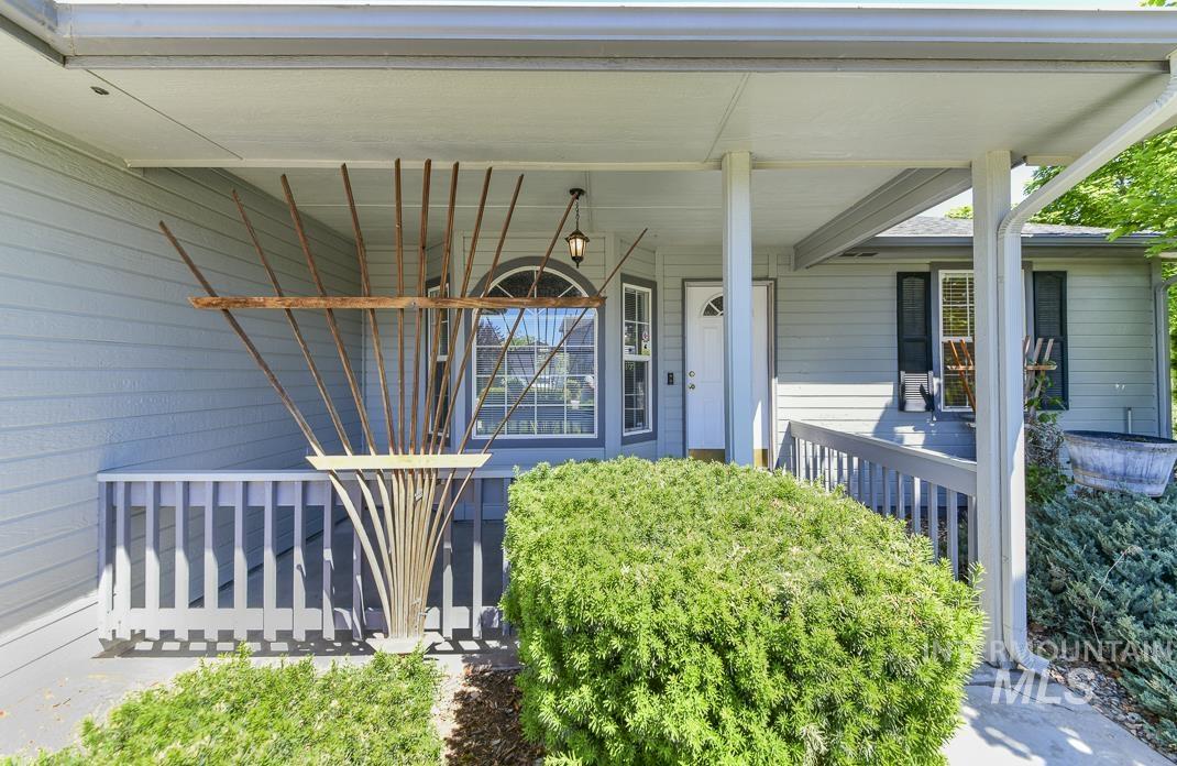 20 S. Bonner Street Property Photo 7
