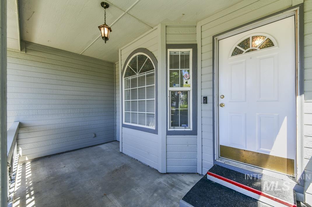 20 S. Bonner Street Property Photo 8