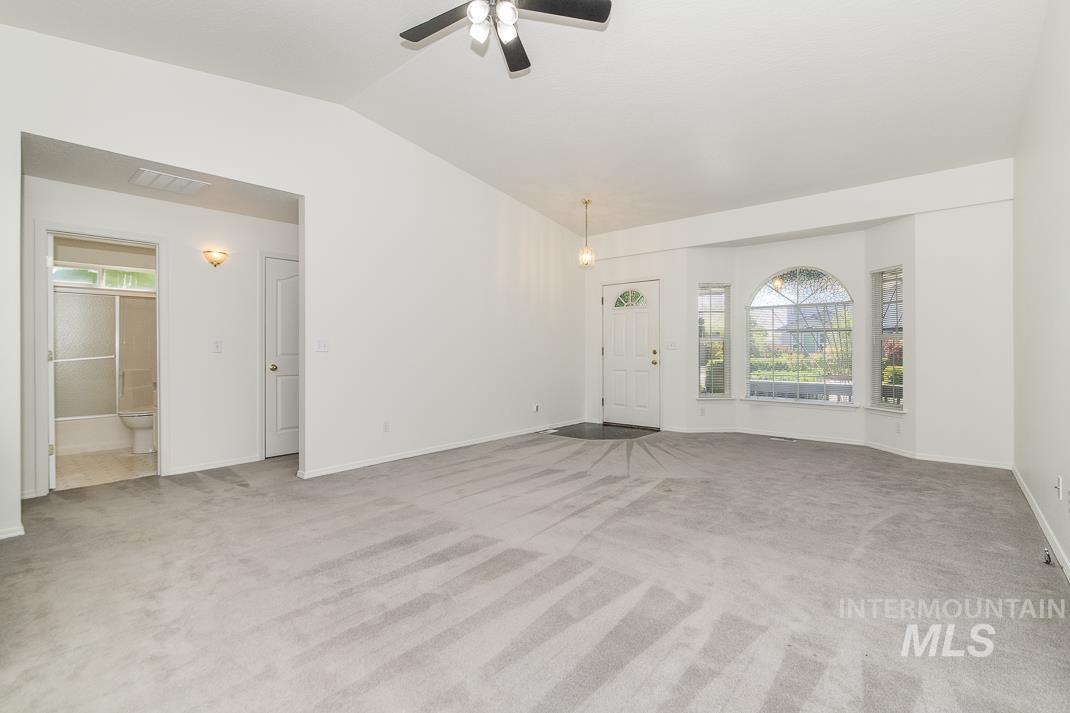 20 S. Bonner Street Property Photo 10