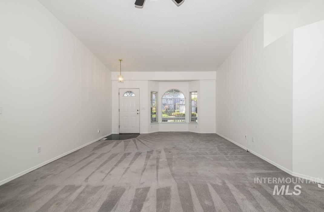 20 S. Bonner Street Property Photo 11