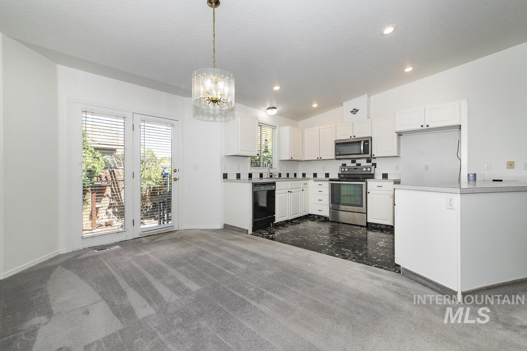 20 S. Bonner Street Property Photo 15
