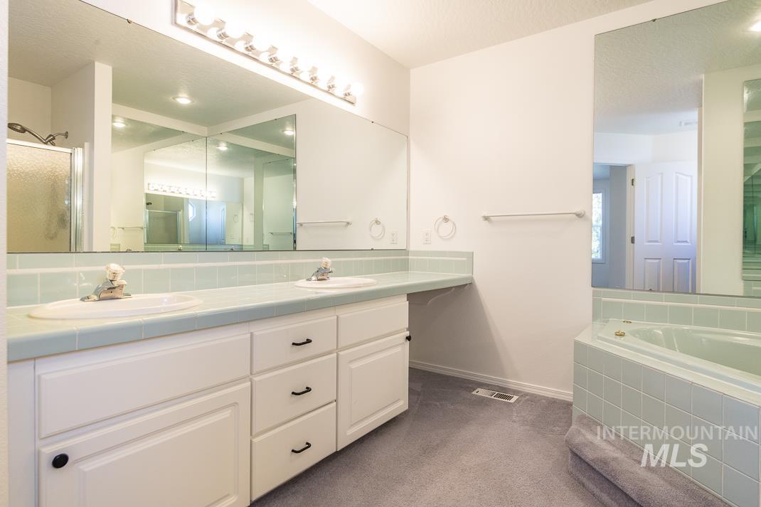 20 S. Bonner Street Property Photo 23