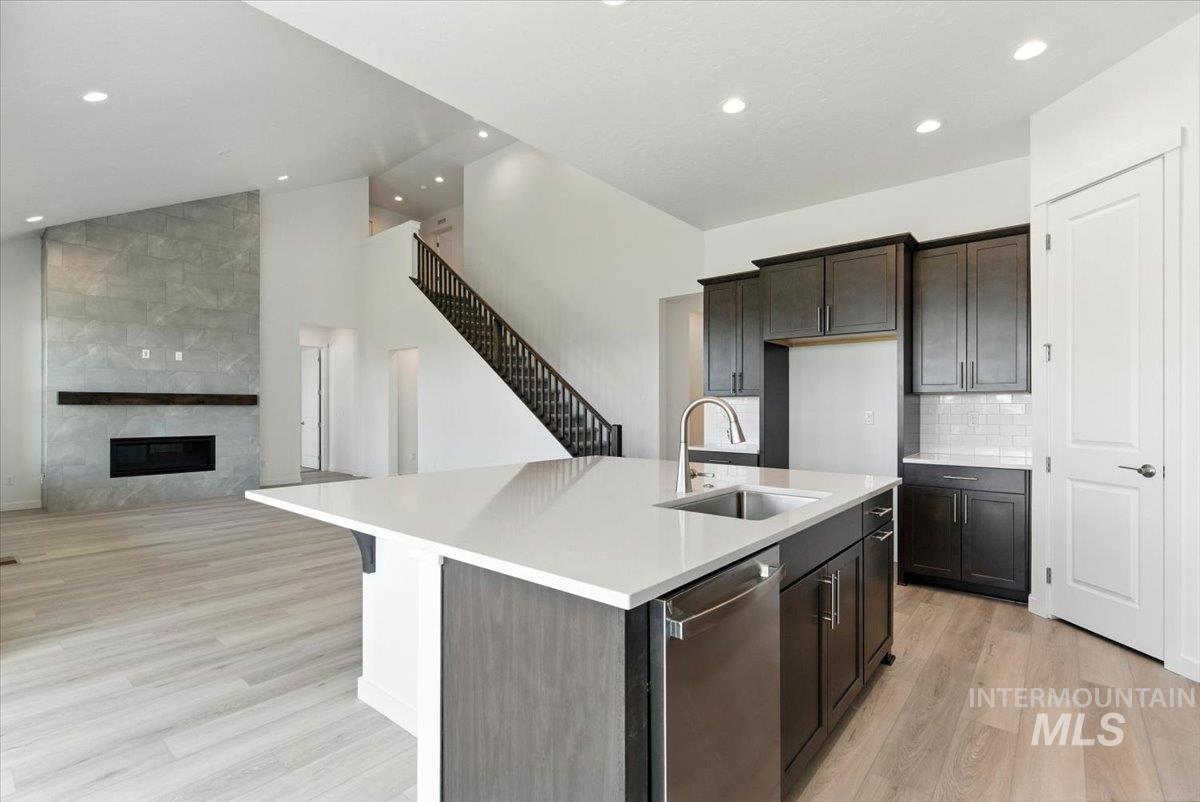 8974 W Teratai St. Property Photo 13
