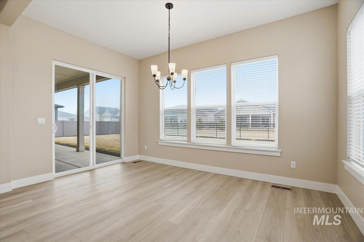 8906 W Teratai St. Property Photo 7