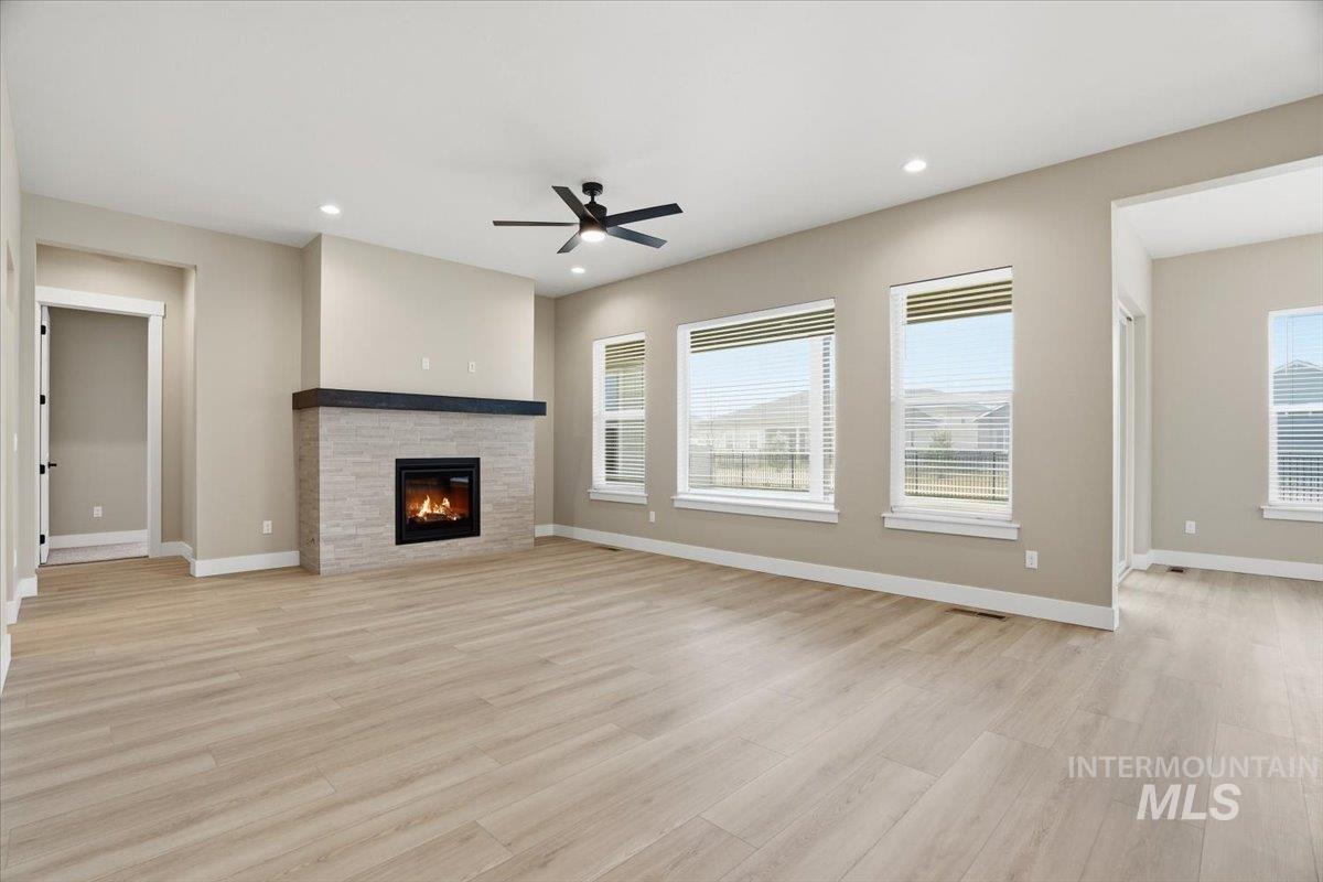 8906 W Teratai St. Property Photo 11