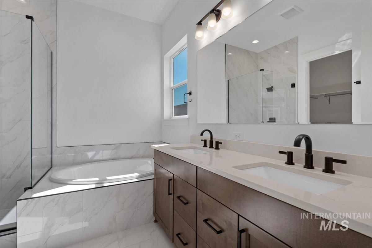 8906 W Teratai St. Property Photo 22