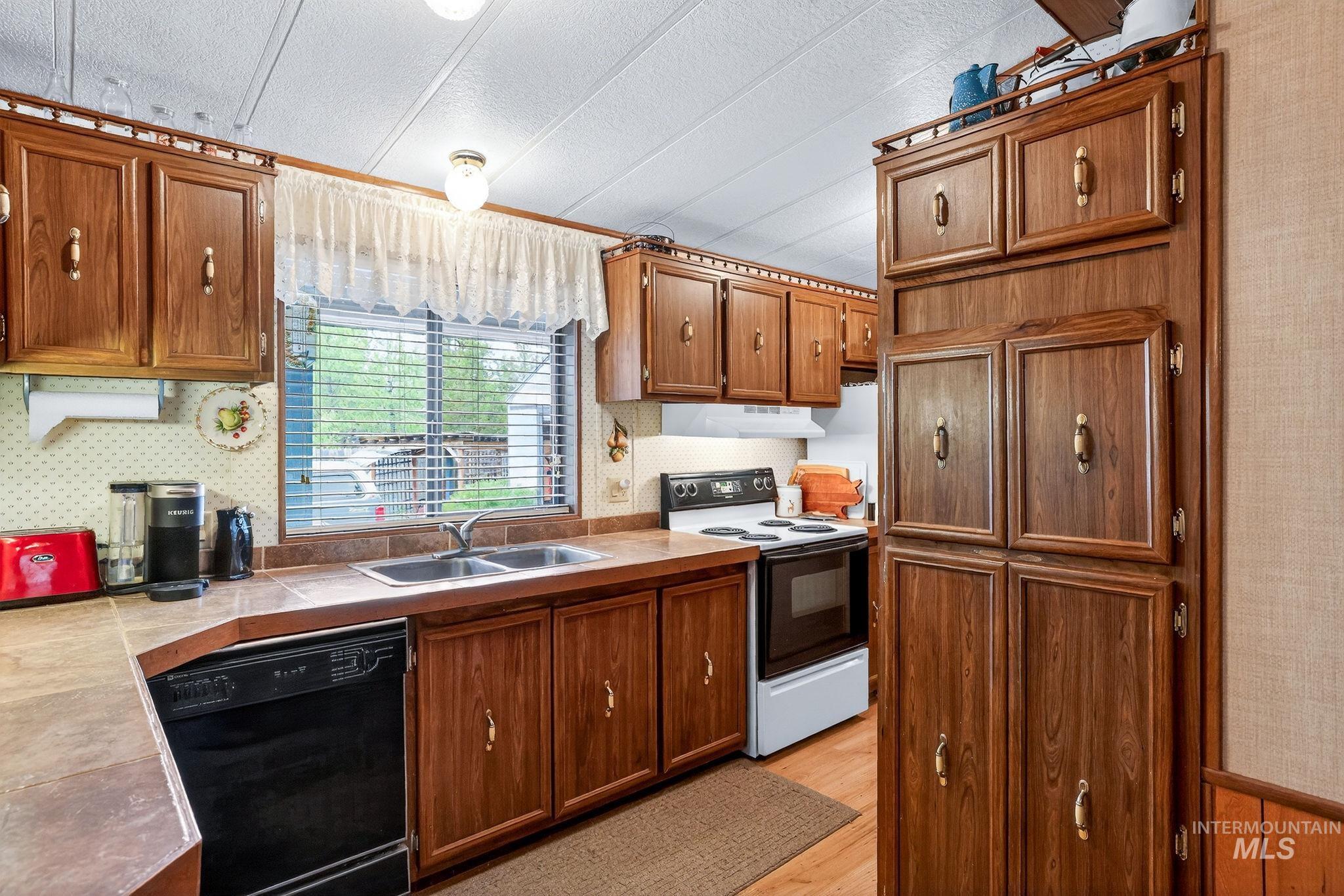 13122 Tucker Rd. Property Photo 11