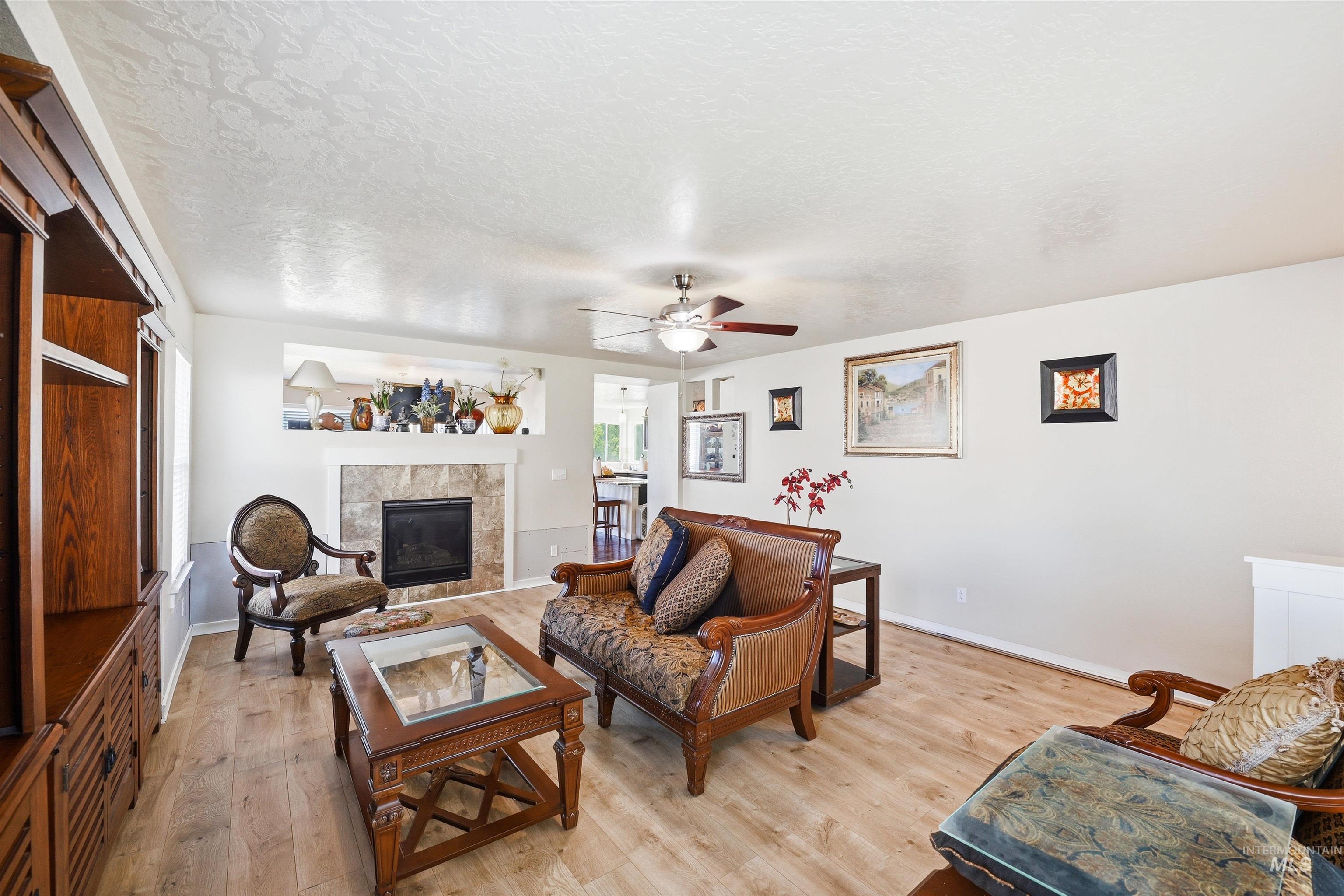 10245 W Virginia City Street Property Photo 7