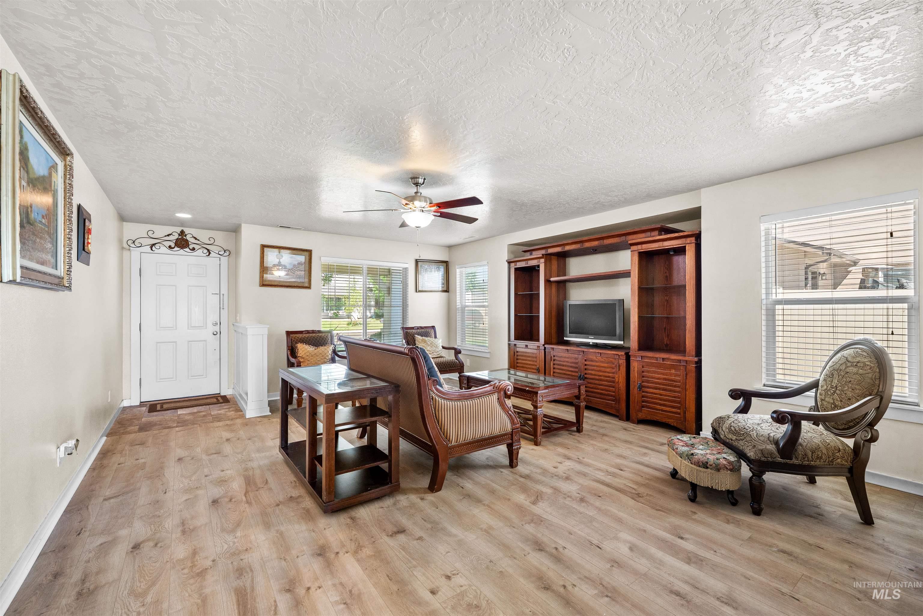 10245 W Virginia City Street Property Photo 11