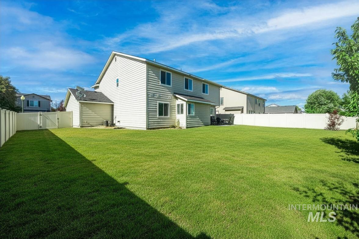 10245 W Virginia City Street Property Photo 16