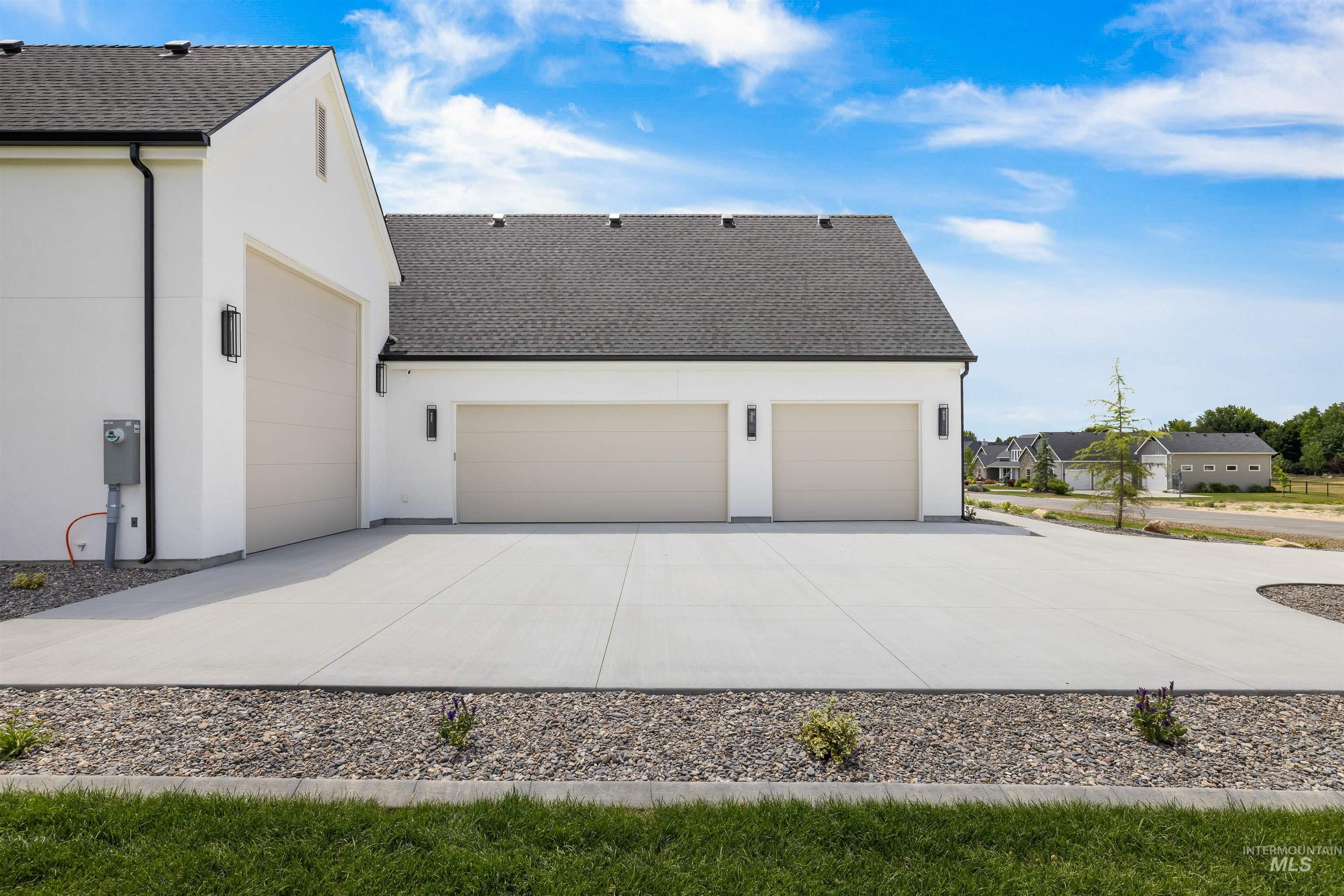 25470 Havard Oak Place Property Photo 39