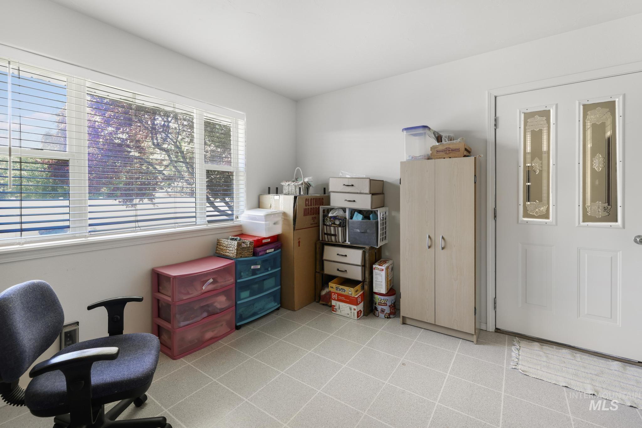 301 Eastridge Drive Property Photo 18