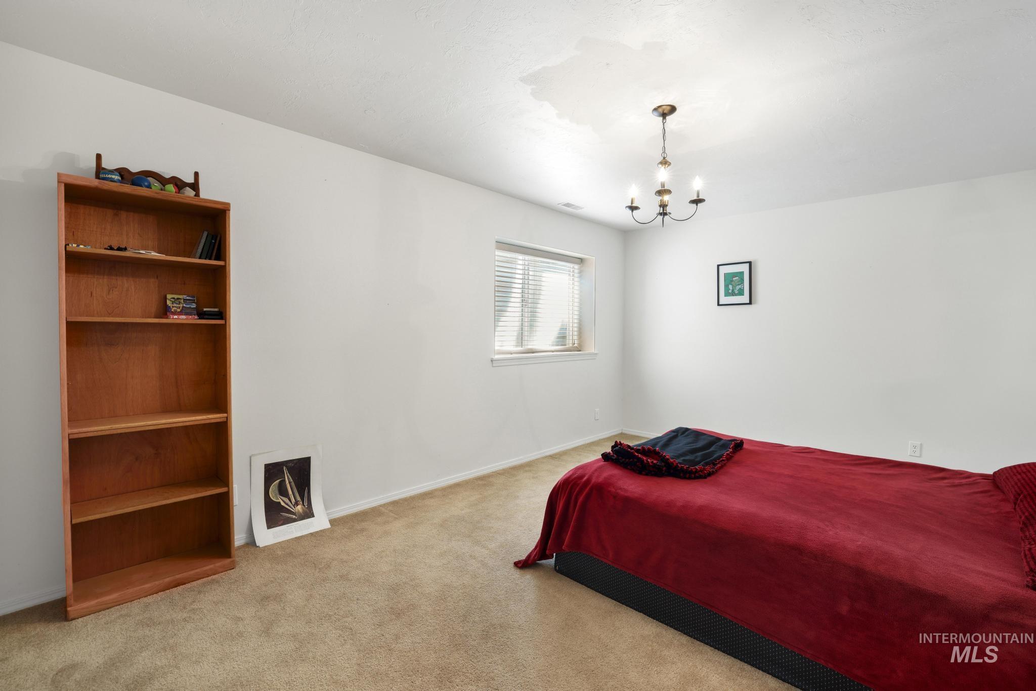 301 Eastridge Drive Property Photo 39