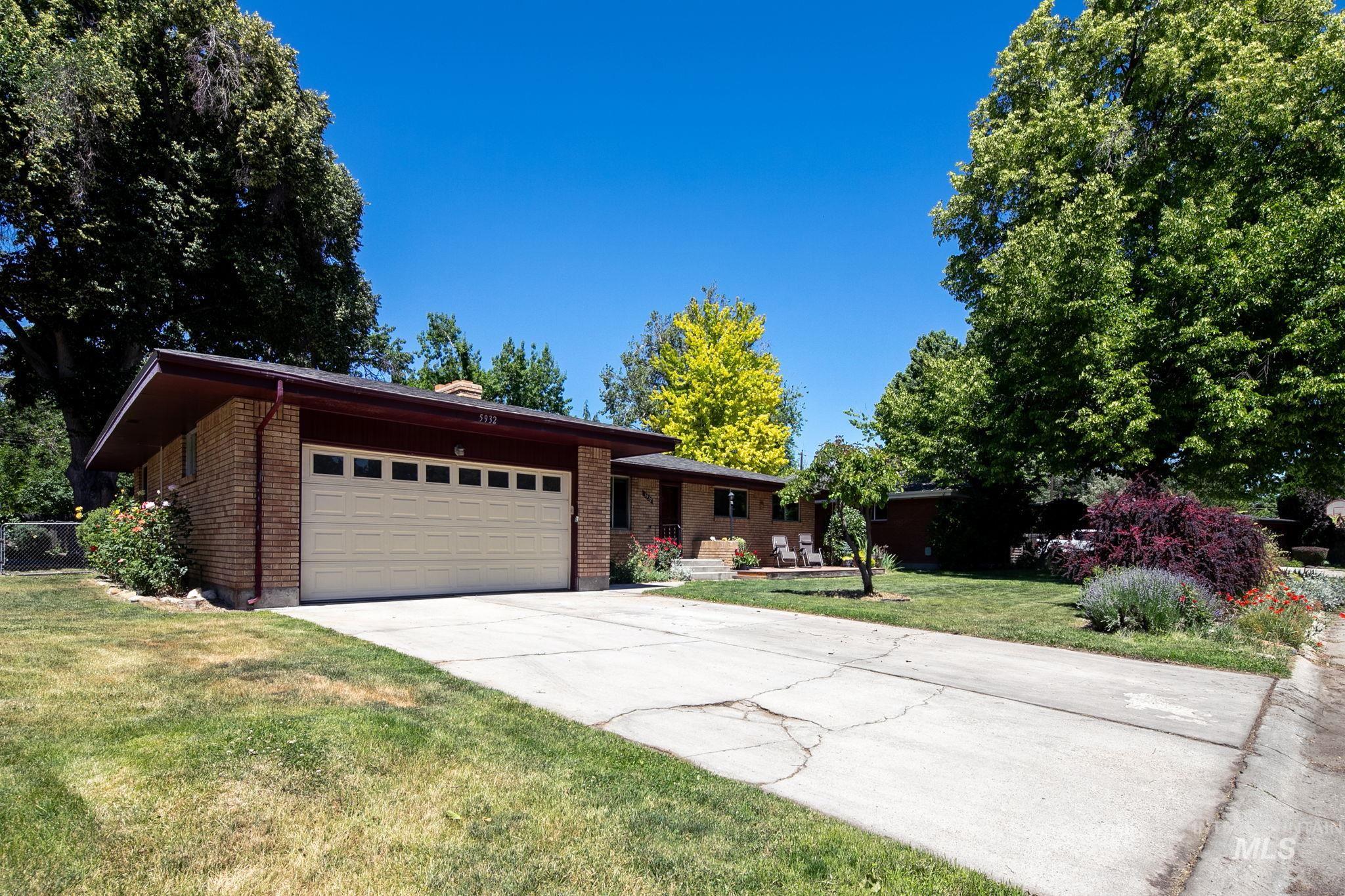 5932 W Poplar Dr. Property Photo 4