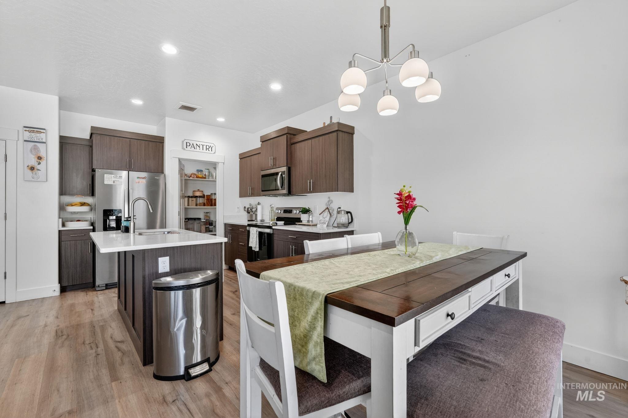 1578 Surprise Valley Road Property Photo 15