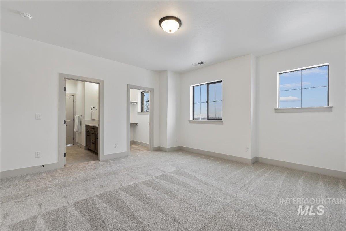 8458 W Graye St Property Photo 22
