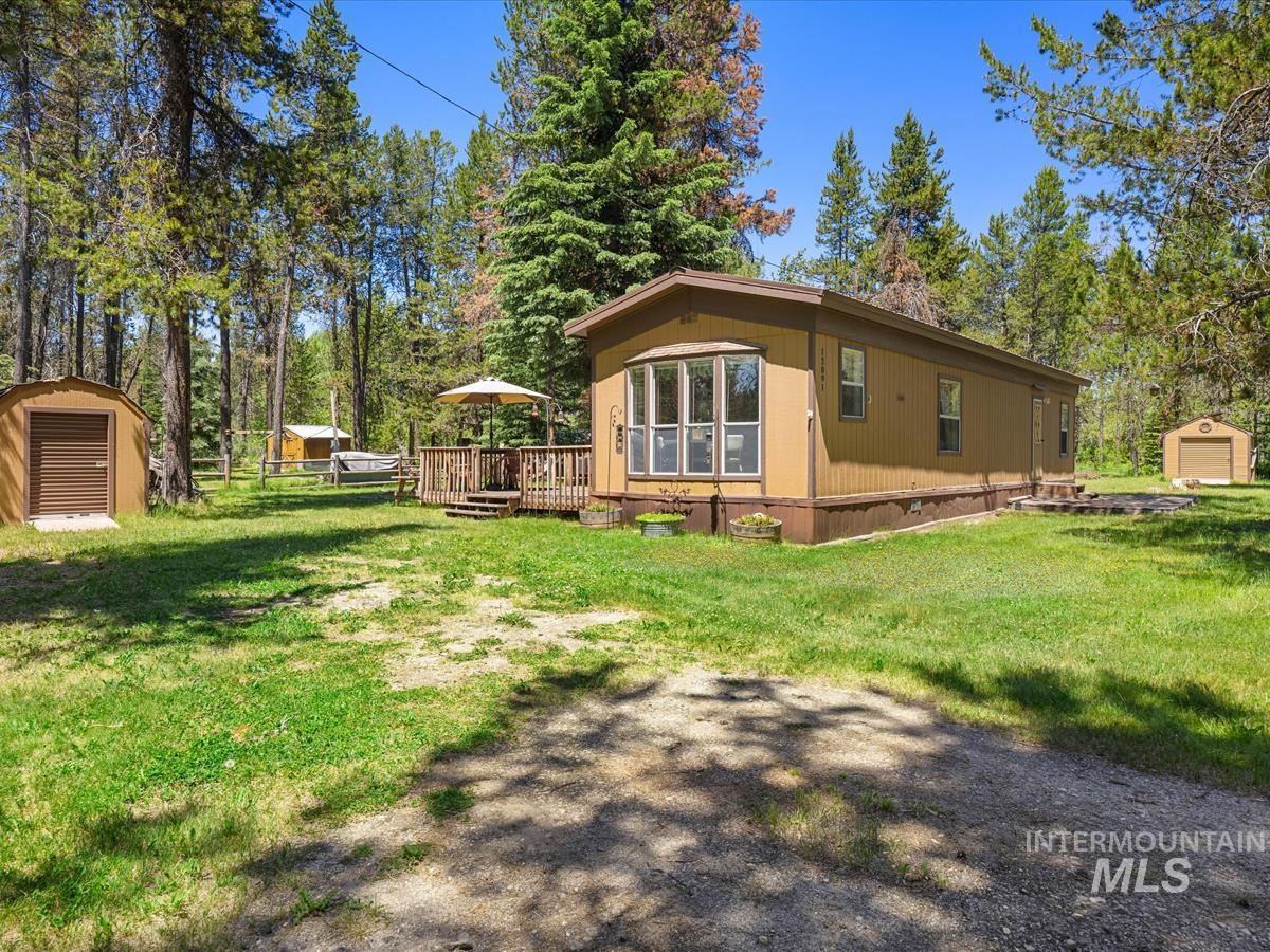 12891 Spring Valley Road Property Photo 1