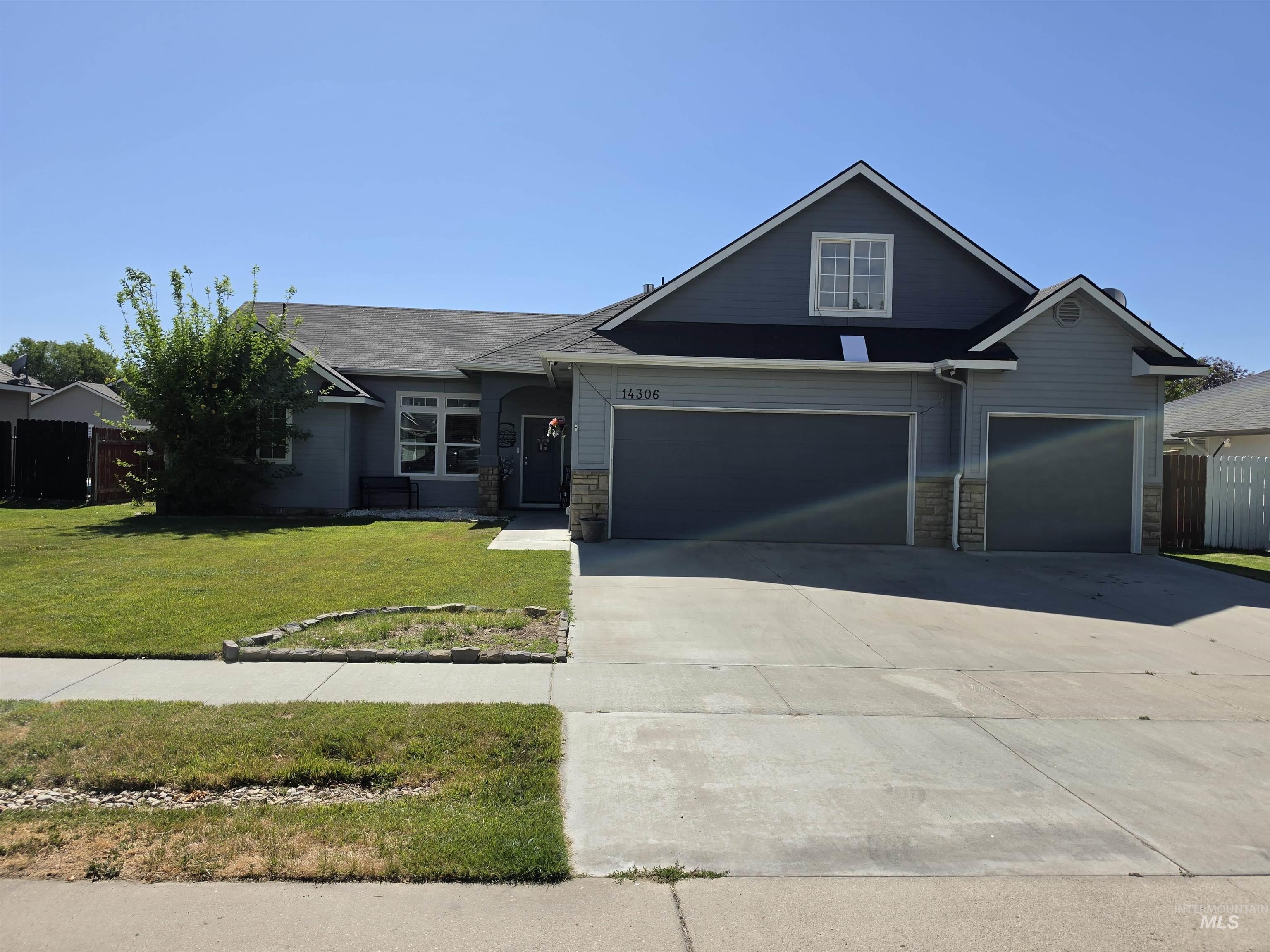 14306 N Mission Pointe Loop Property Photo 5