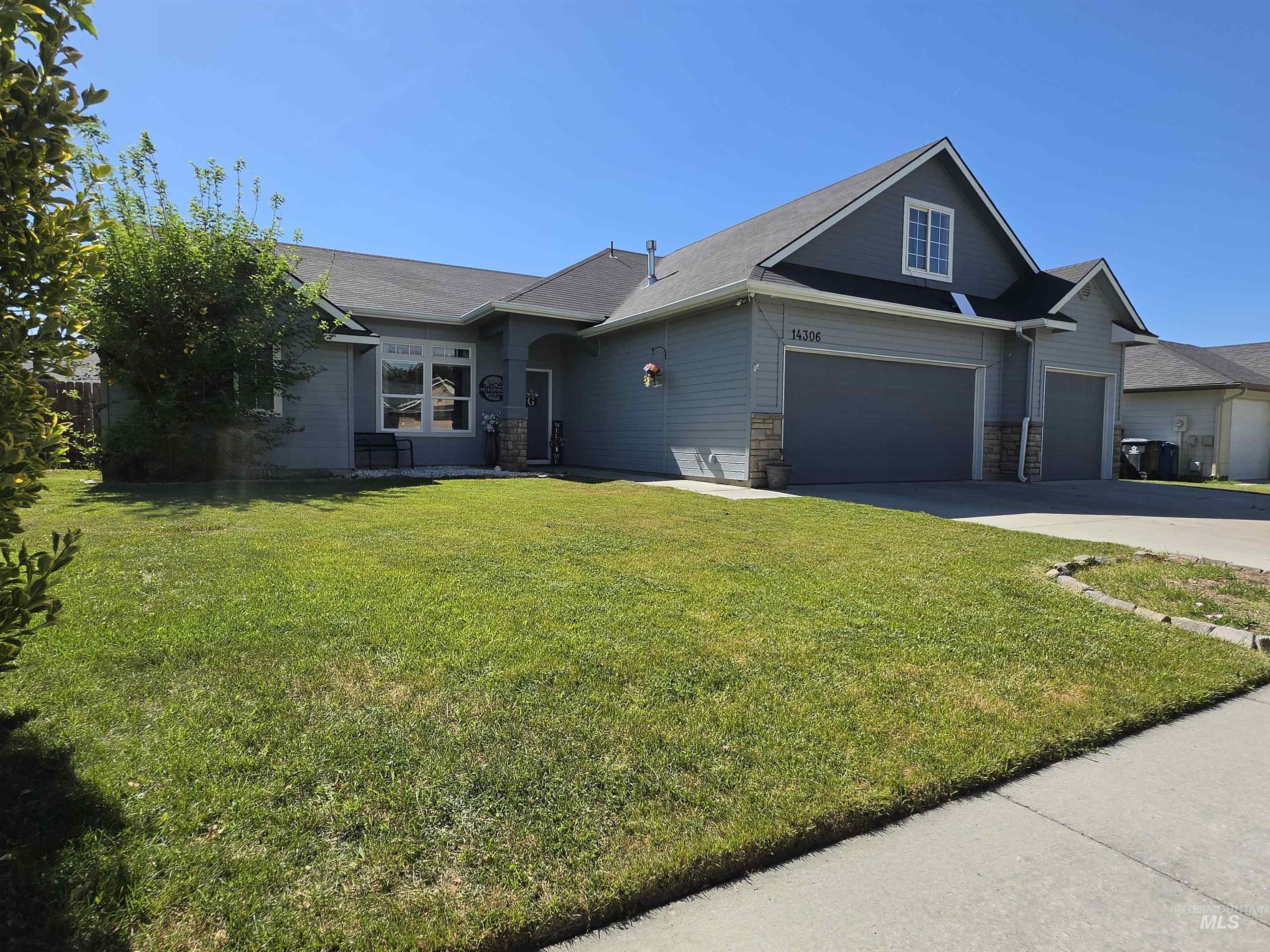 14306 N Mission Pointe Loop Property Photo 6