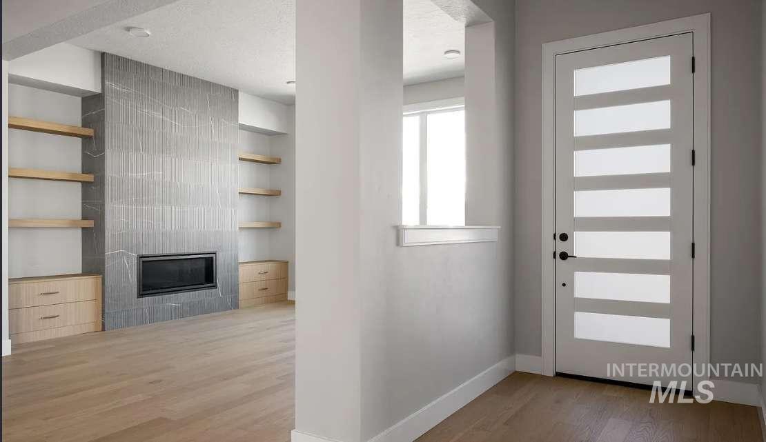 11693 N Rabbitbrush Way Property Photo 3