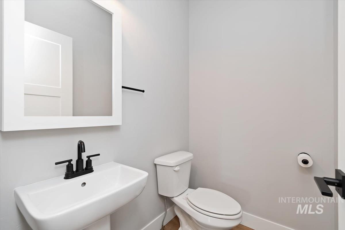 351 Lodgepole Ct Property Photo 16