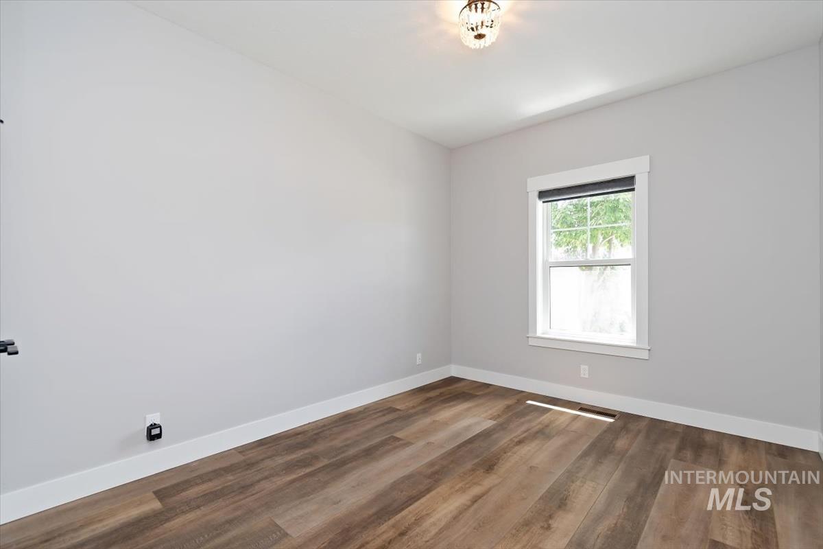 351 Lodgepole Ct Property Photo 20